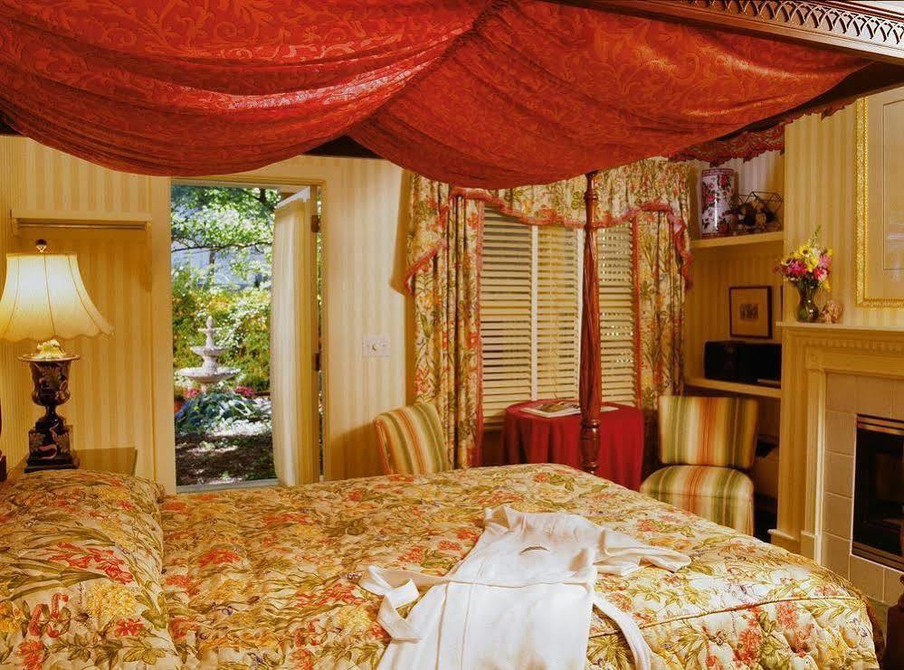 Hidden Garden Cottages & Suites Saugatuck Eksteriør bilde