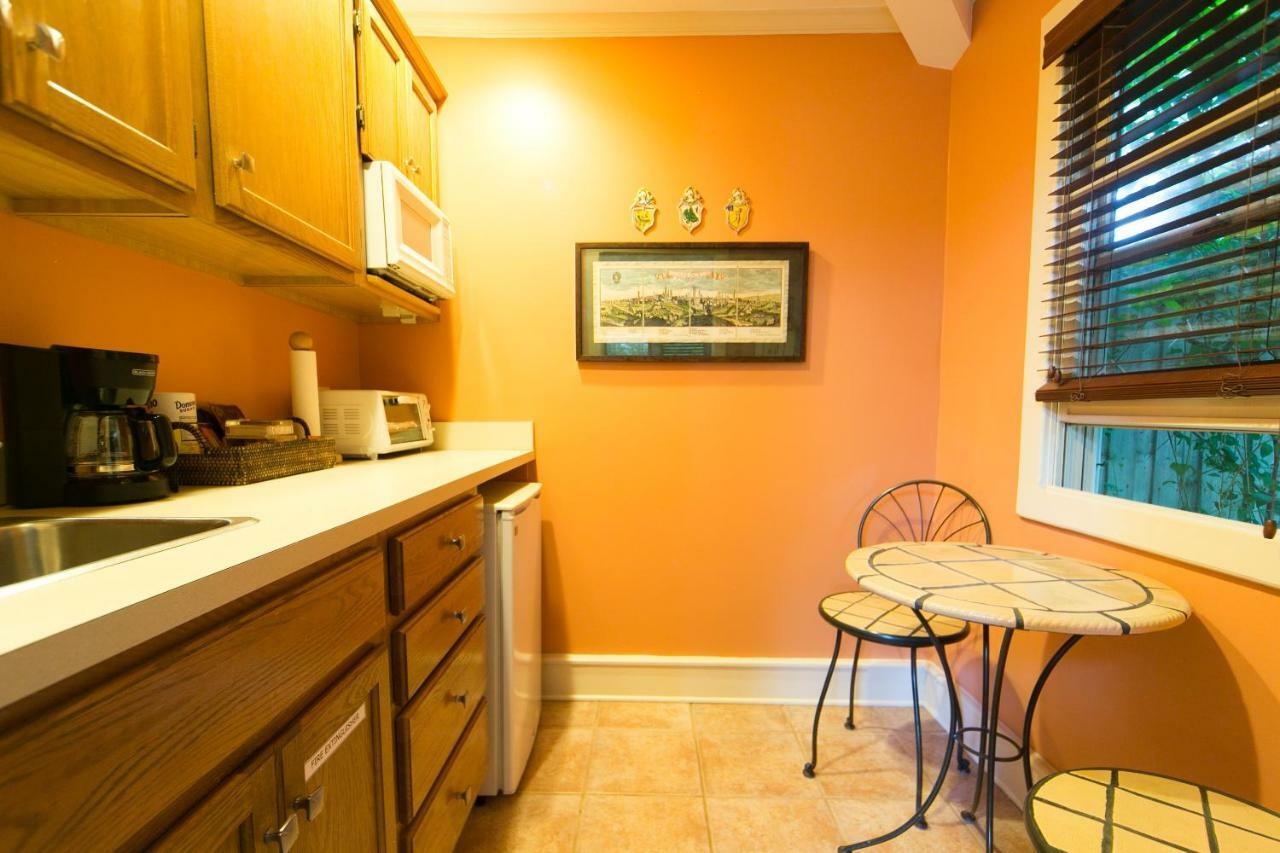 Hidden Garden Cottages & Suites Saugatuck Eksteriør bilde